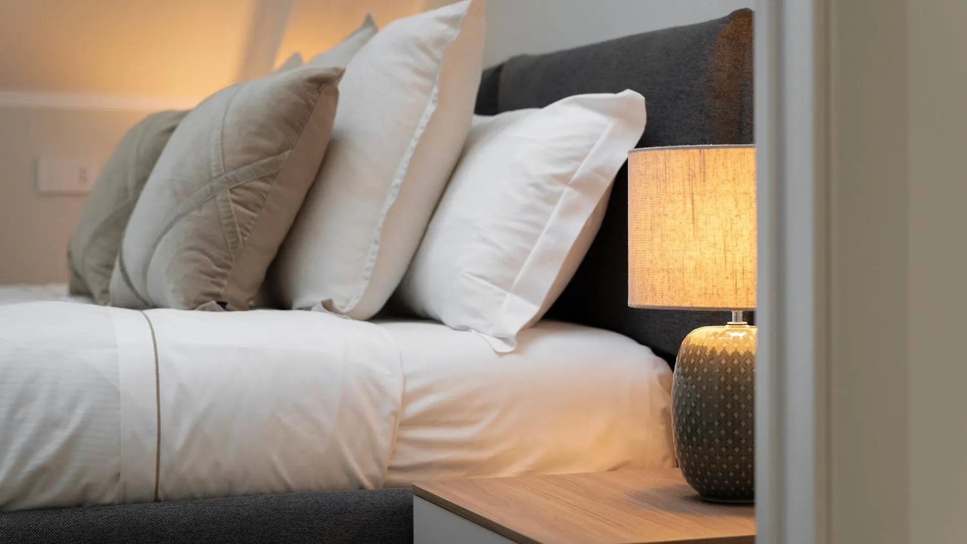 דירות מילאנו Luminoso Trilocale Certosa - Mirable Pm