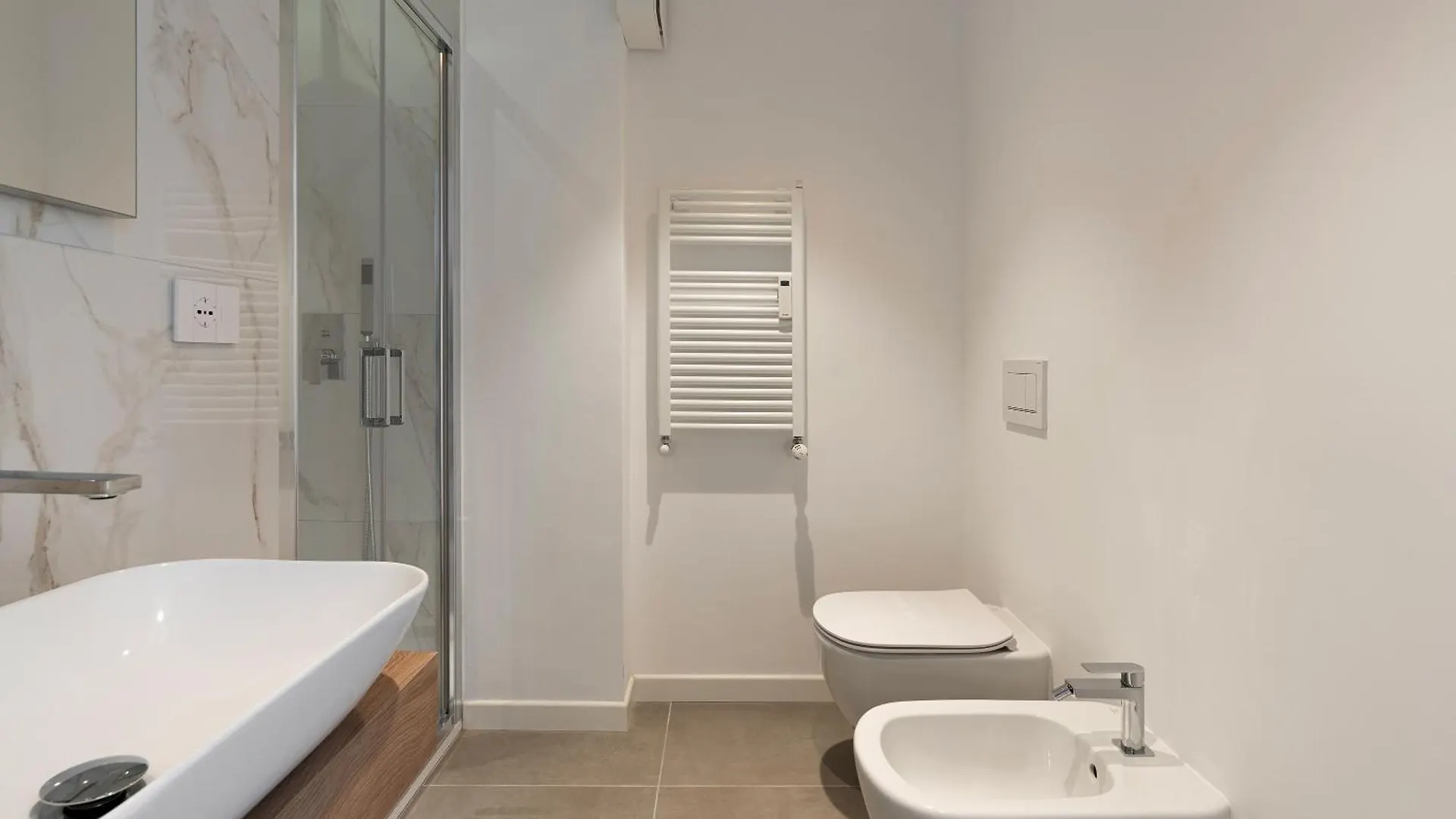 Luminoso Trilocale Certosa - Mirable Pm Apartment Milan Italy