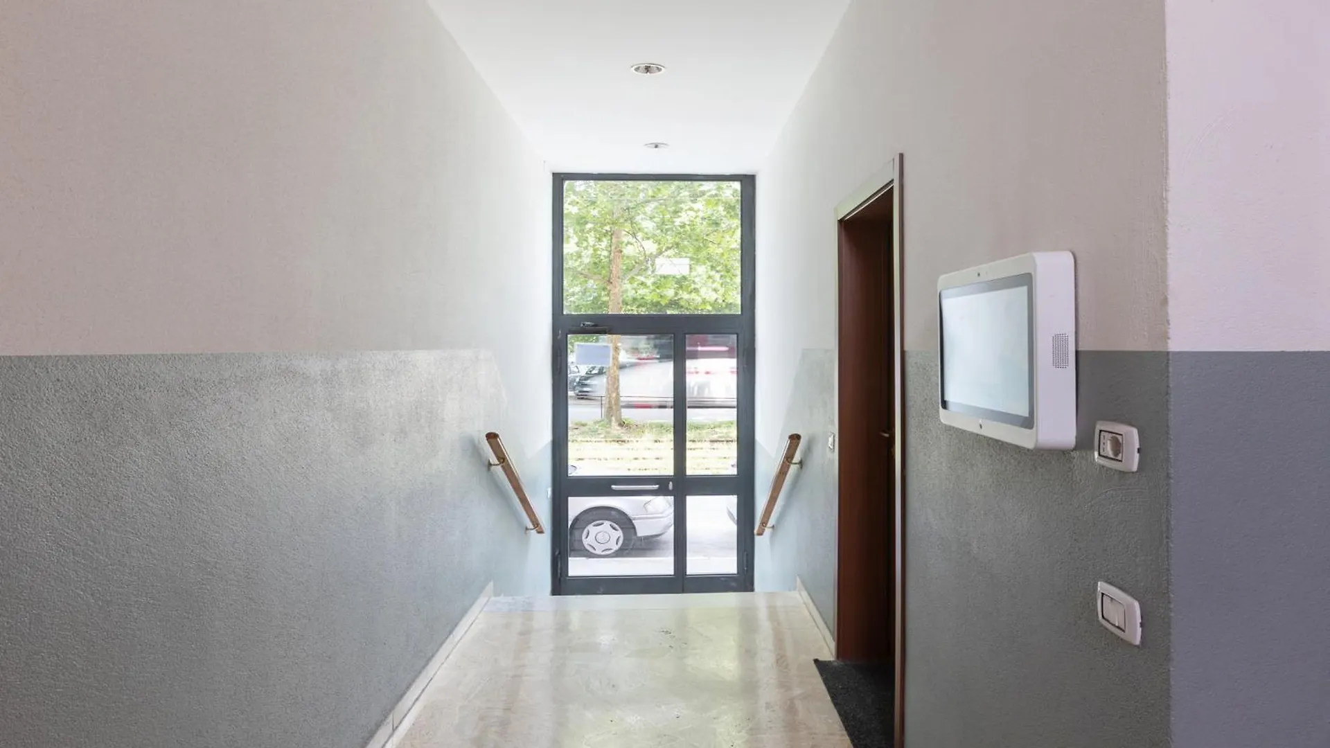 דירות מילאנו Luminoso Trilocale Certosa - Mirable Pm איטליה